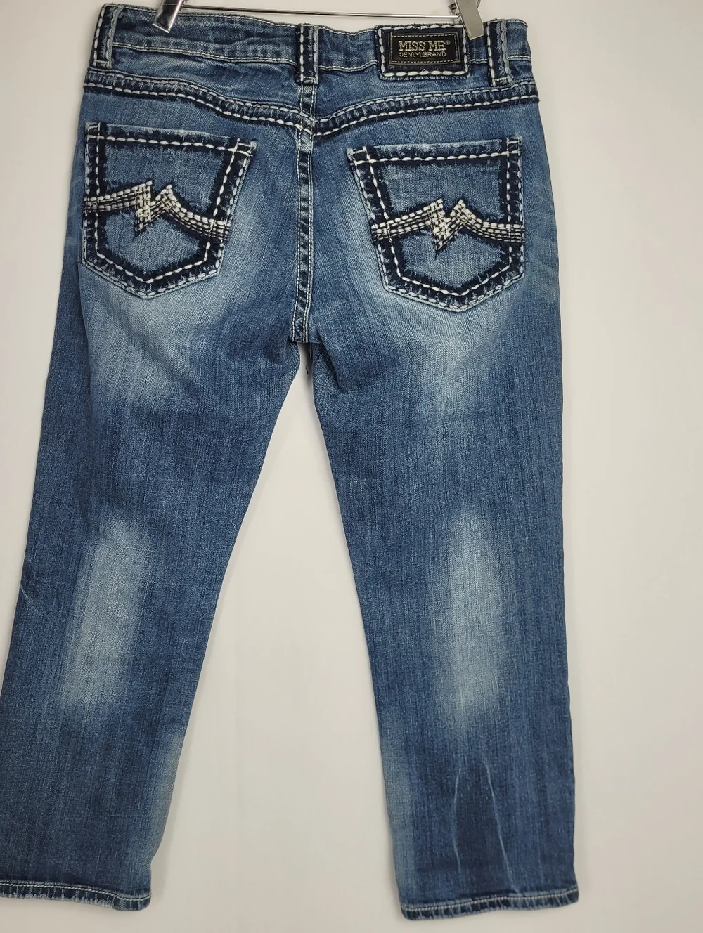 Miss Me Boyfriend Cropped Capri JB1026P4 Jeans Size 29